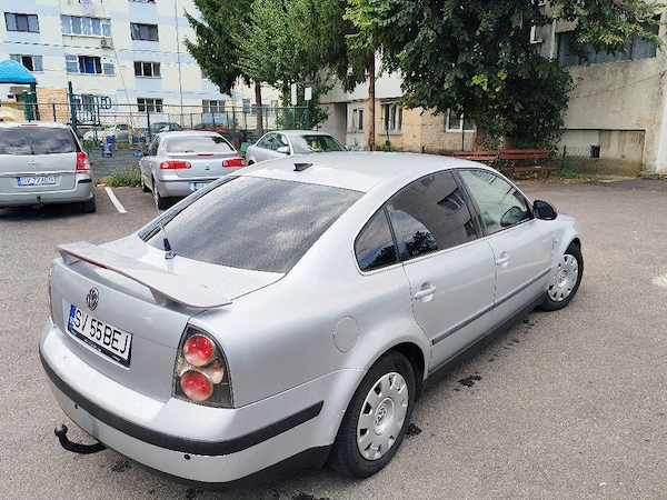 VOLKSWAGEN Passat 2003 — imagine 10