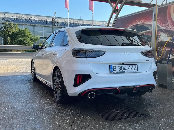 KIA Ceed 2023 — imagine 3