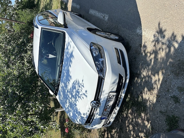 Vând Volkswagen Golf 7 variant 1.6 tdi