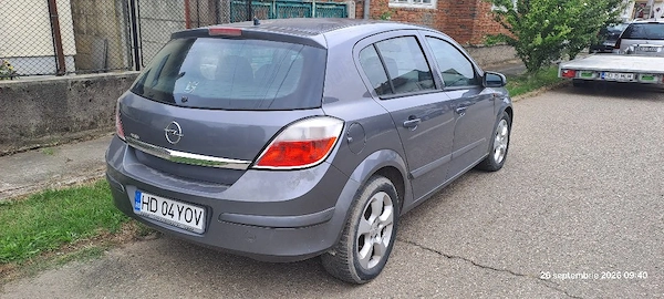 OPEL Astra 2005 — imagine 5