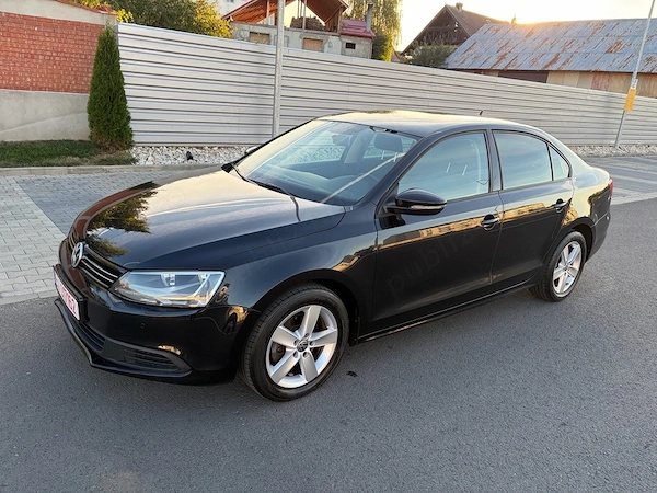 vw jetta 2012. benzina 1.4. , 122 cp