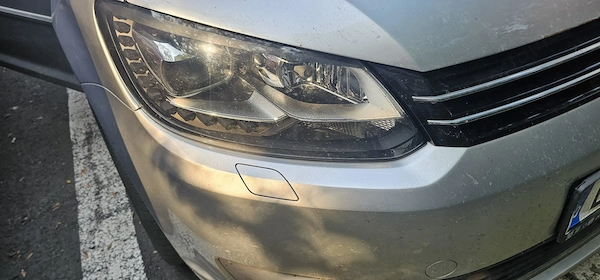 VOLKSWAGEN Touran 2011 — imagine 2