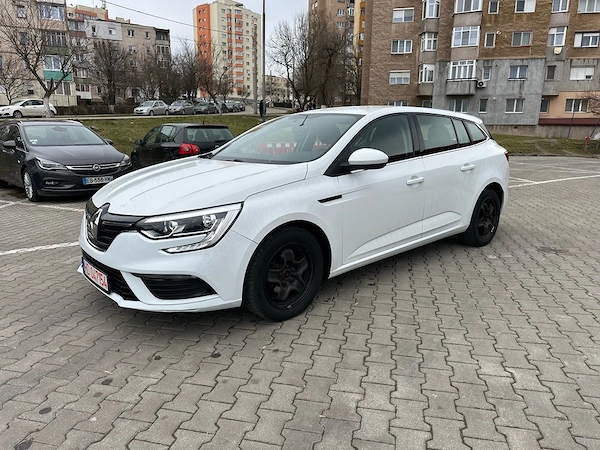RENAULT Megane 2018 — imagine 2