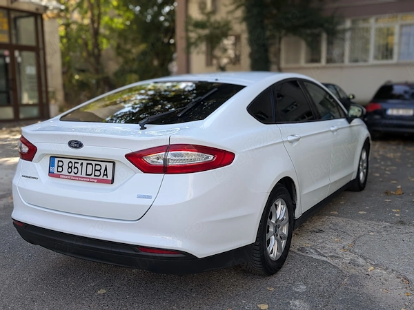 FORD Mondeo 2015 — imagine 2