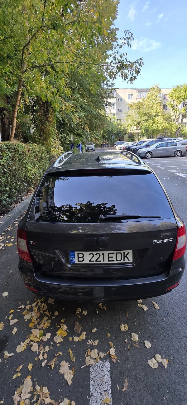 SKODA Superb 2011 — imagine 4