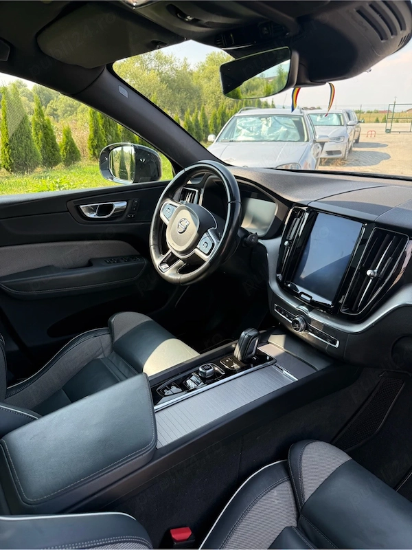 VOLVO XC60 2020 — imagine 2