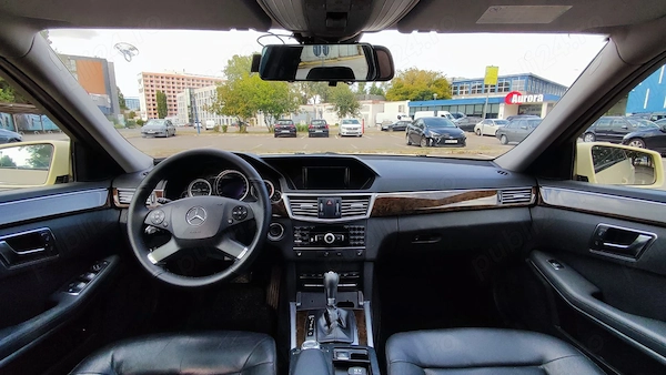 MERCEDES-BENZ  2011 — imagine 4