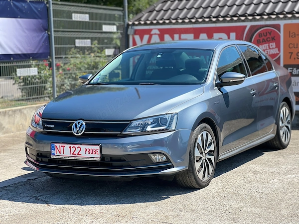 VOLKSWAGEN Jetta 2015 — imagine 2