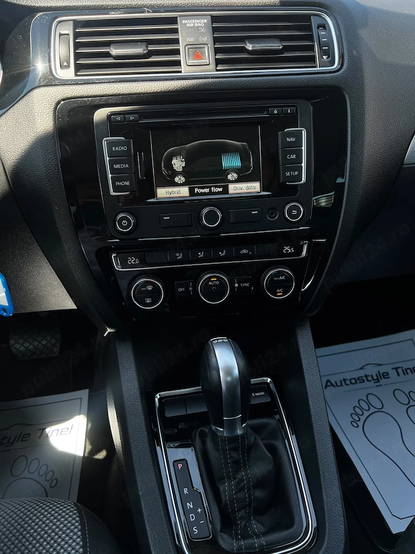 VOLKSWAGEN Jetta 2015 — imagine 7