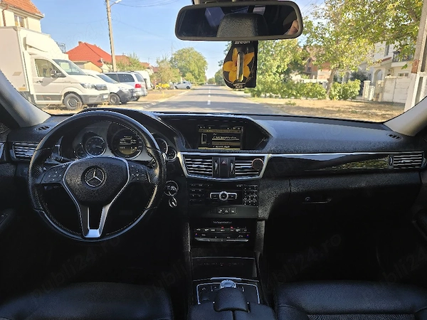 MERCEDES-BENZ E-Class 2012 — imagine 5