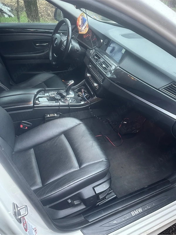 BMW 5 Series 2011 — imagine 9