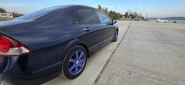 HONDA Civic 2007 — imagine 9