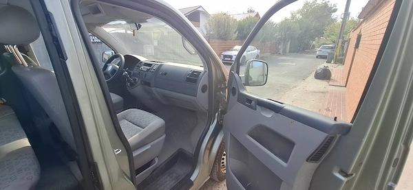 VOLKSWAGEN Transporter 2006 — imagine 5