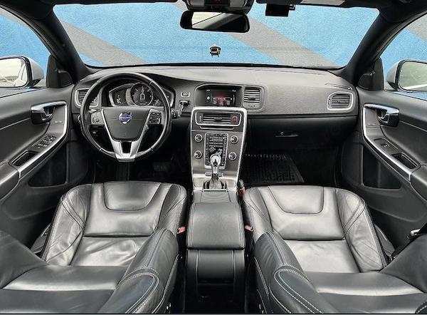 VOLVO V60 2015 — imagine 4