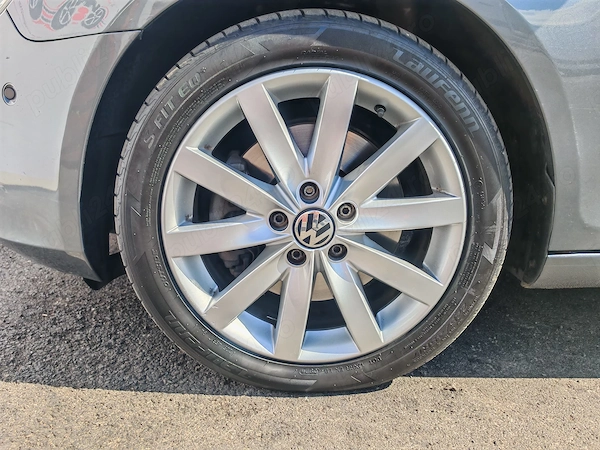 VOLKSWAGEN Golf 2013 — imagine 8