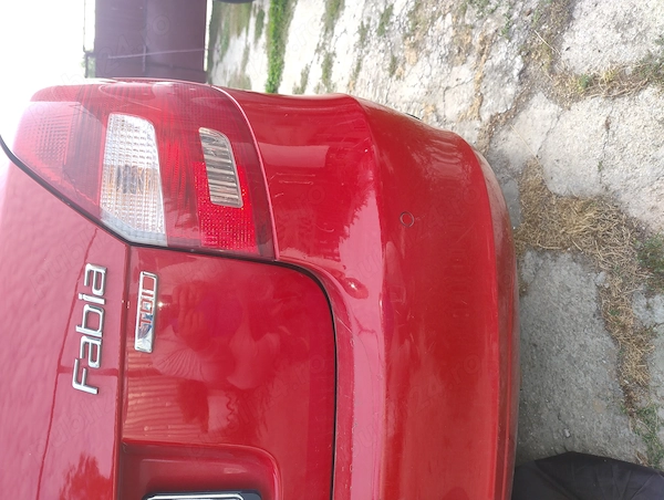 SKODA Fabia 2011 — imagine 5