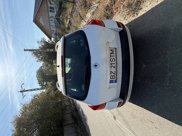 RENAULT Clio 2012 — imagine 3