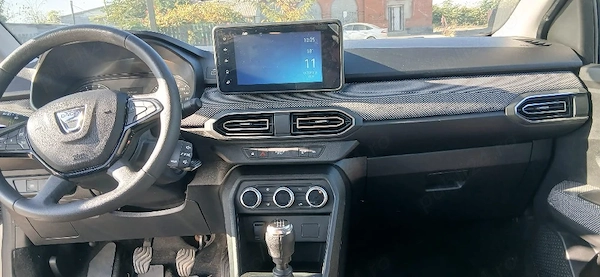 DACIA Logan 2022 — imagine 1