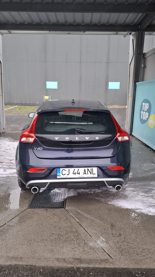 VOLVO V40 2015 — imagine 2
