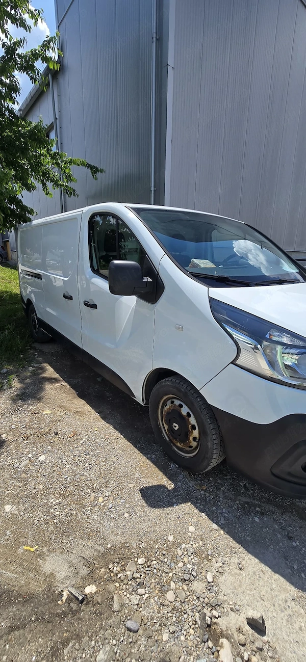 RENAULT Trafic 2019 — imagine 8