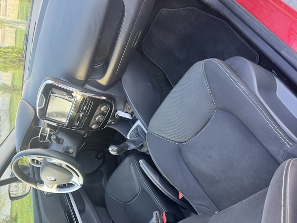 RENAULT Clio 2014 — imagine 8