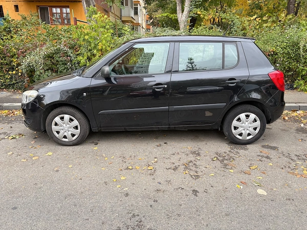 SKODA Fabia 2010 — imagine 3