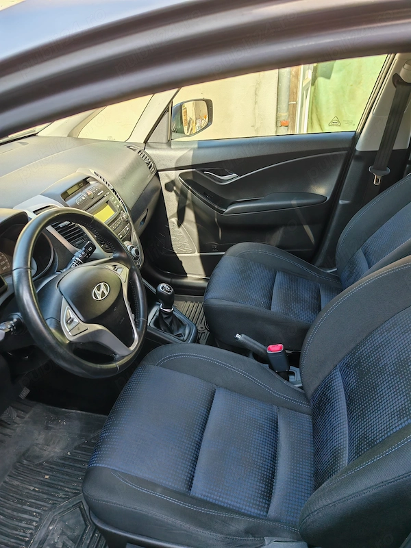 HYUNDAI ix20 2013 — imagine 3