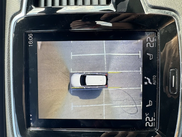 VOLVO XC90 2018 — imagine 8