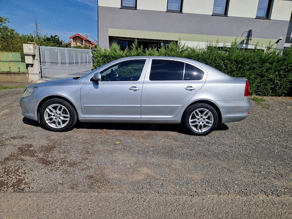 SKODA Octavia 2010 — imagine 3