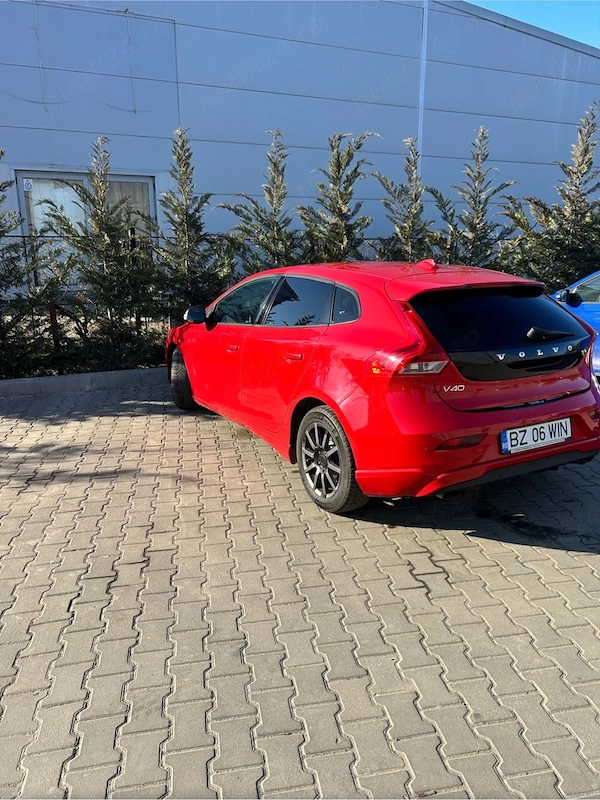 VOLVO V40 2014 — imagine 9