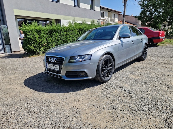 AUDI A4 2010 — imagine 2