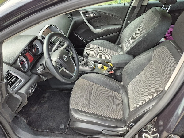 OPEL Astra 2012 — imagine 8