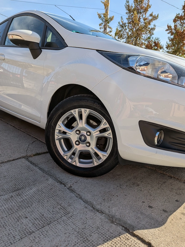 FORD Fiesta 2014 — imagine 2