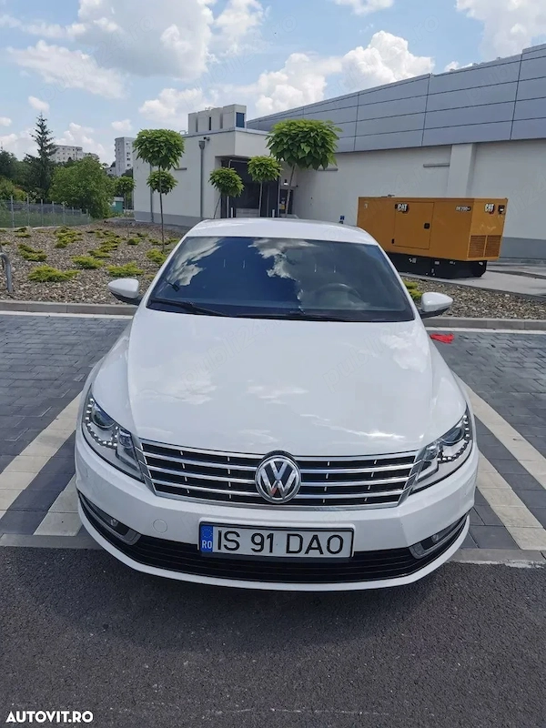 VOLKSWAGEN Passat CC