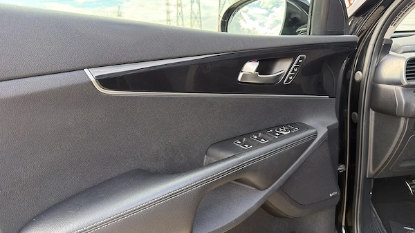 KIA Sorento 2016 — imagine 17