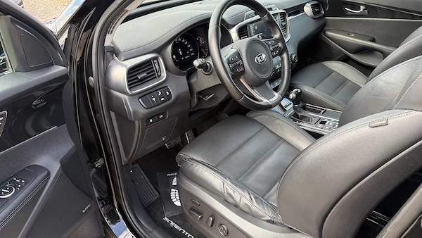 KIA Sorento 2016 — imagine 9