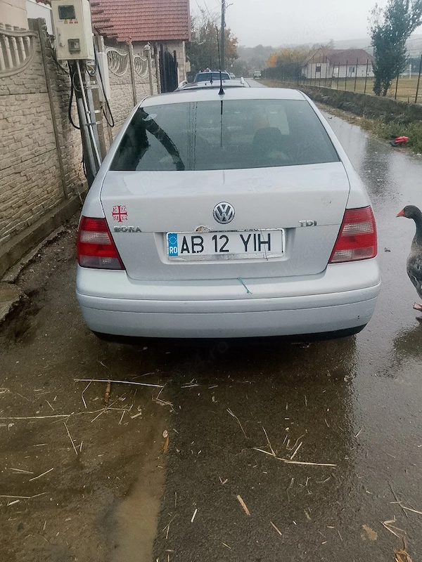 VOLKSWAGEN Bora 1999 — imagine 4