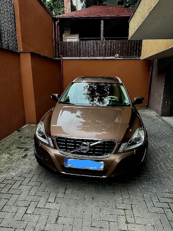 VOLVO XC60 2011 — imagine 4