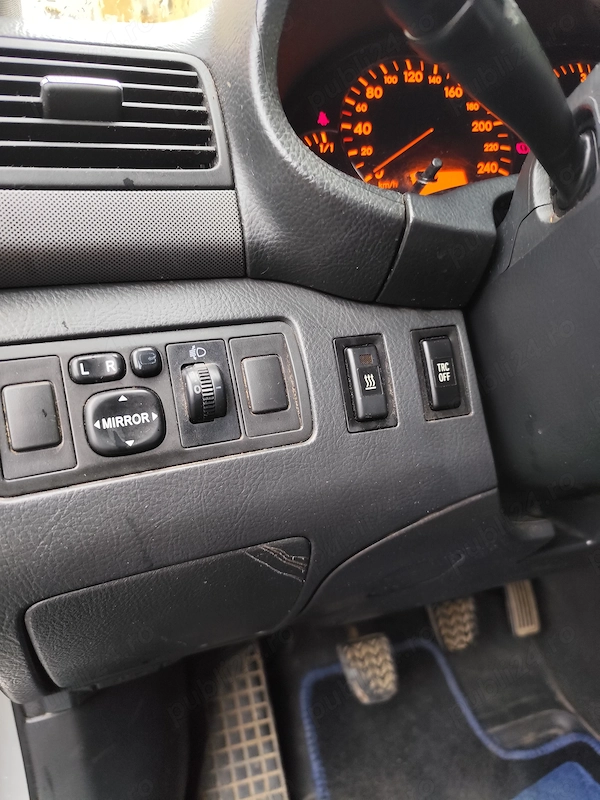 TOYOTA Avensis 2004 — imagine 10