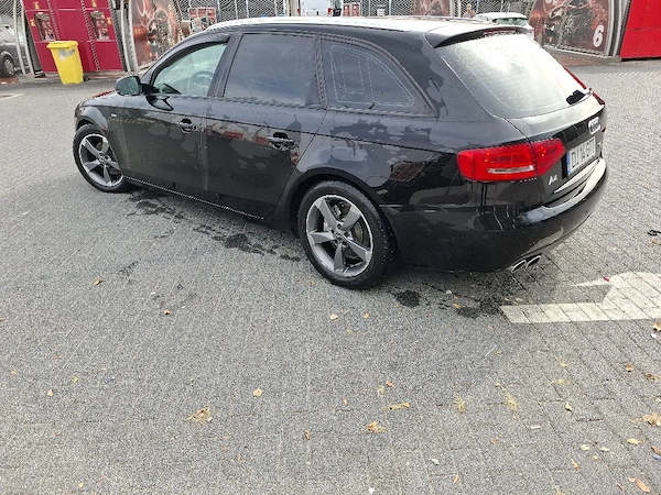 AUDI A4 2010 — imagine 4