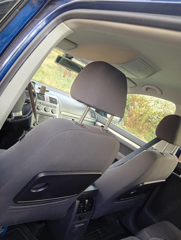 VOLKSWAGEN Touran 2009 — imagine 3
