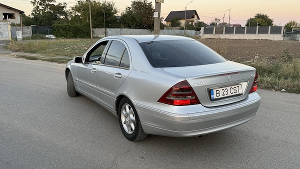 MERCEDES-BENZ C-Class 2003 — imagine 4