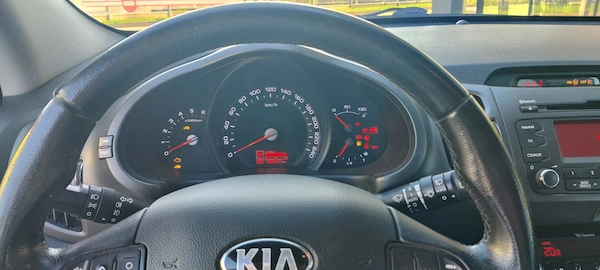KIA Sportage 2013 — imagine 11