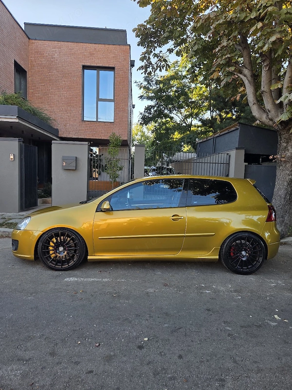 VOLKSWAGEN Golf 2005 — imagine 5