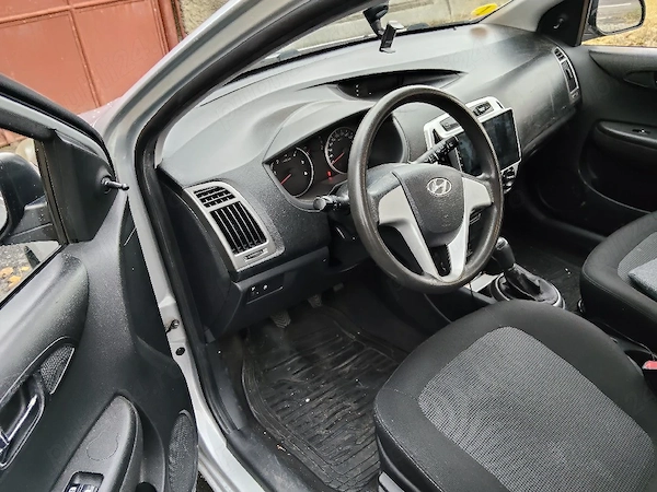 HYUNDAI i20 2014 — imagine 2