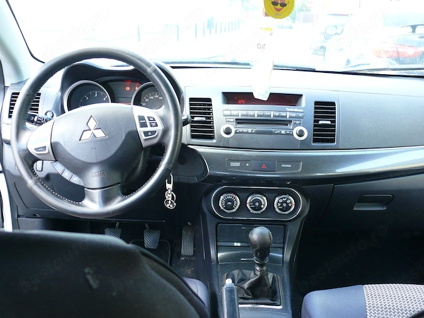 MITSUBISHI Lancer 2011 — imagine 5