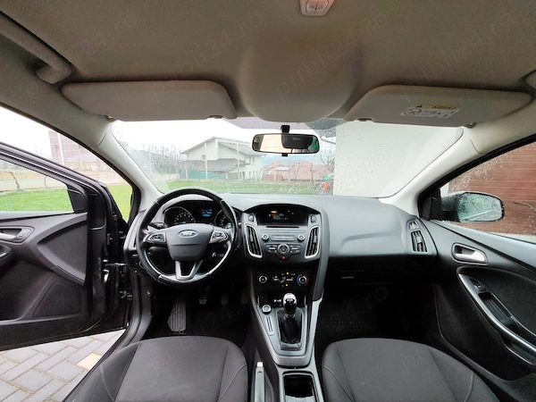 FORD Focus 2018 — imagine 5