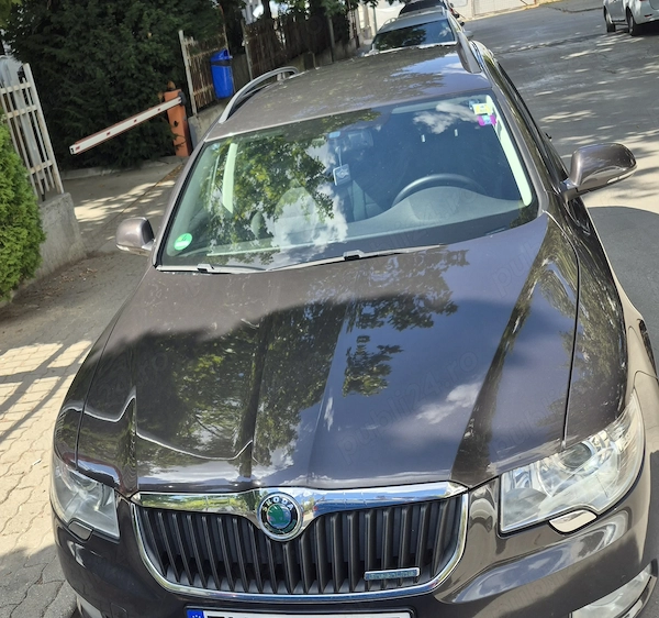 SKODA Superb 2012 — imagine 5