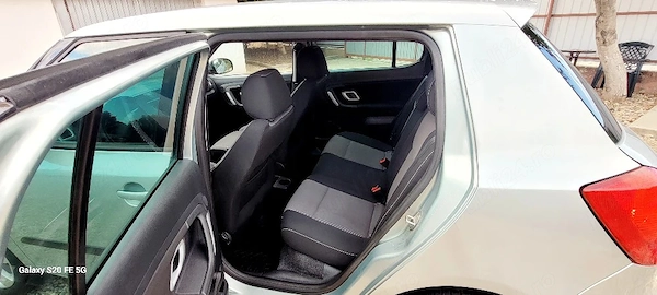 SKODA Fabia 2010 — imagine 2