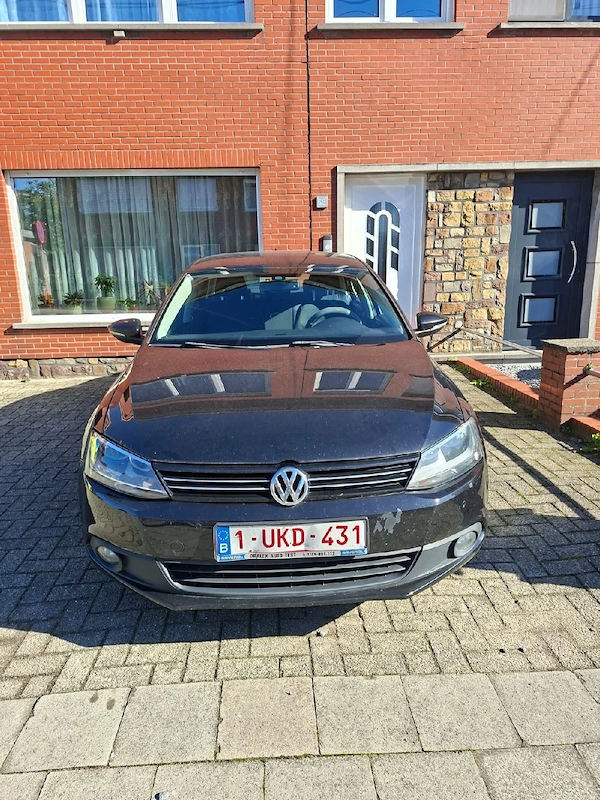 VOLKSWAGEN Jetta 2015 — imagine 4